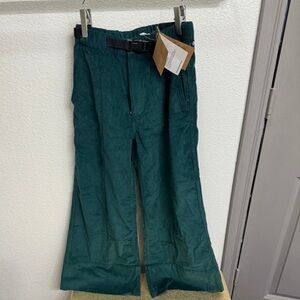 Geeen corduroy pants brand new
